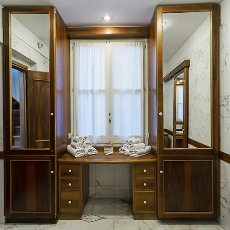 Apartamento Eleganza E Stile A Fontane Marose By Wonderful Italy Génova
